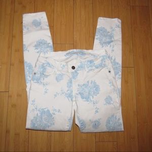 Old Navy skinny jeans